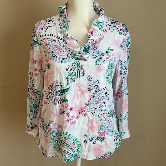 crown & ivy Tops - Crown & Ivy blouse
